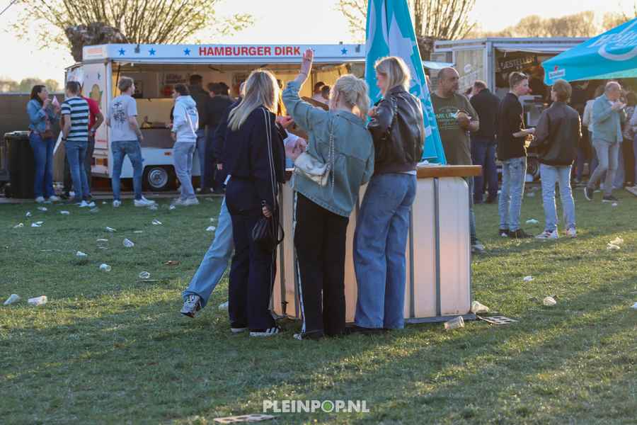 Sfeer Pleinpop Zondag (119)